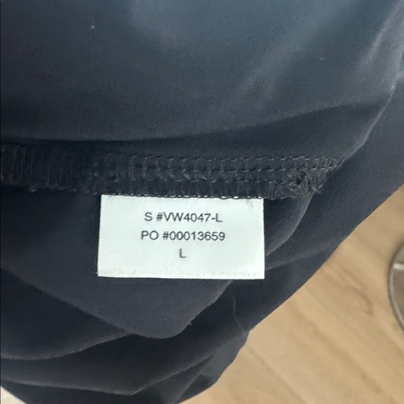 Vuori Villa wide leg pants size L - Picture 5 of 6